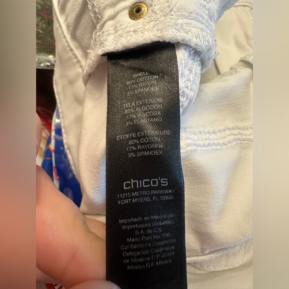 Chico’s So Slimming Khaki Ankle pants | Size 1 (Fits 8–10) | Stretch Denim - Picture 7 of 8